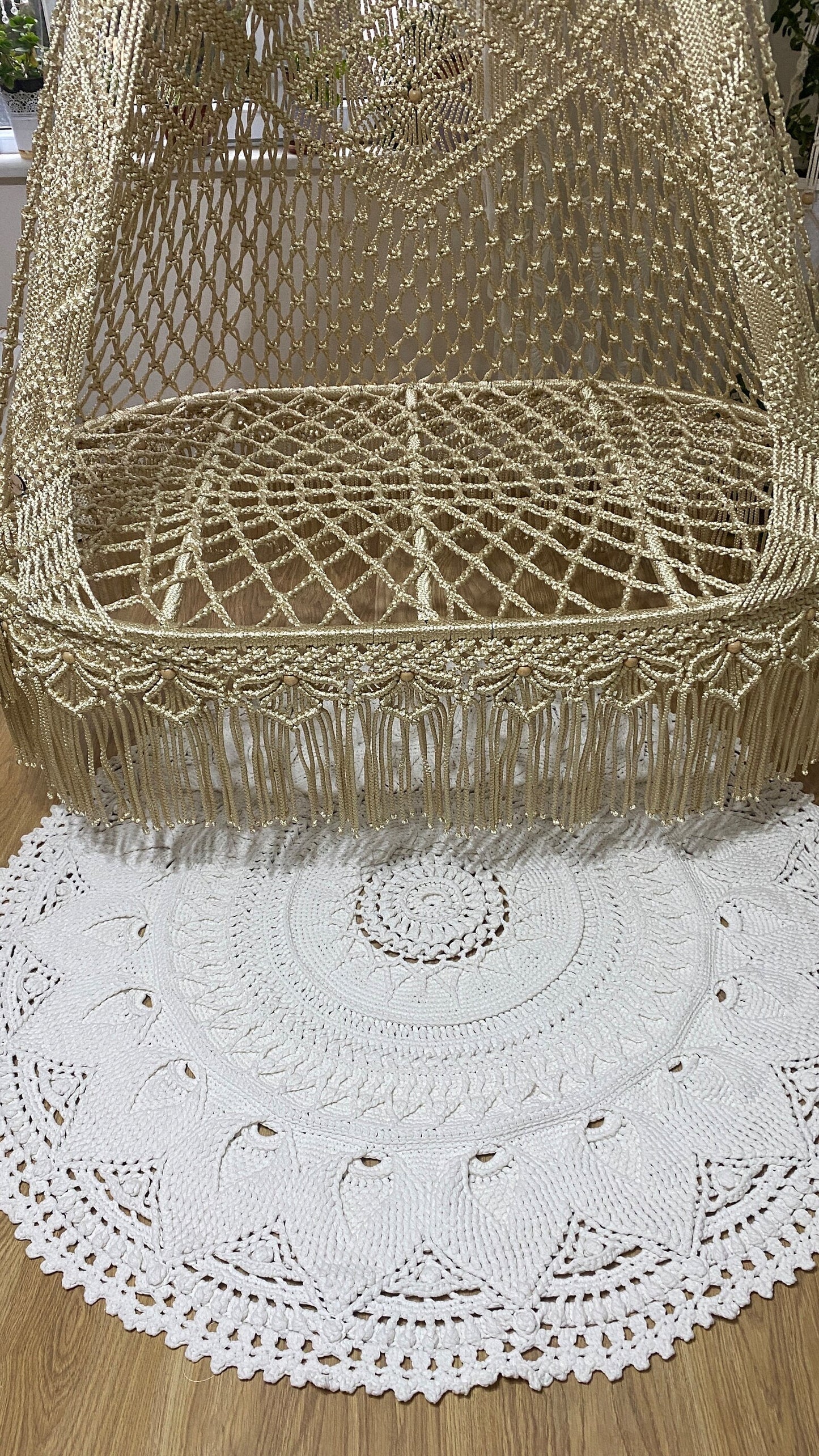 π Luxe Dreams in Motion "50-Inch" Champagne Gold Boho Swing