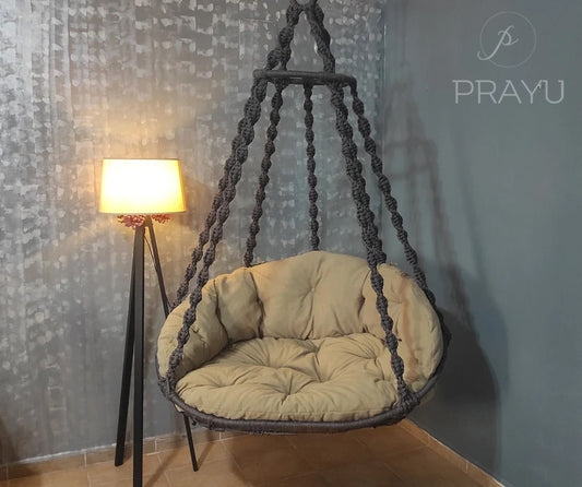 🖤 Chic Elegance – 40-Inch Black Swing with Dusty Comfort